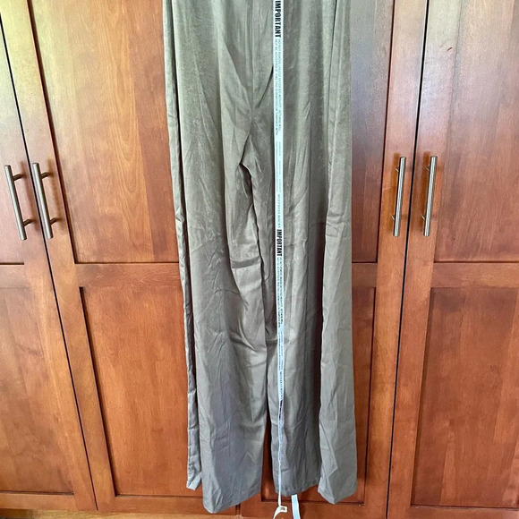 Mistress Rocks Serve It Jumpsuit Satin Sleeveless Wide Leg Khaki Size Small NEW - Picture 8 of 10